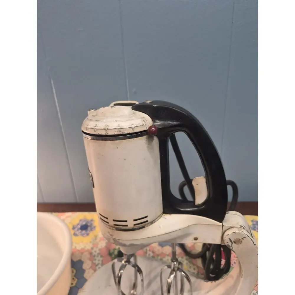 Vintage 1940s GE 